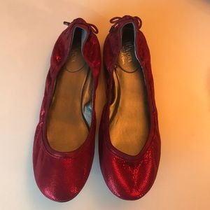 COLE HAAN red flats